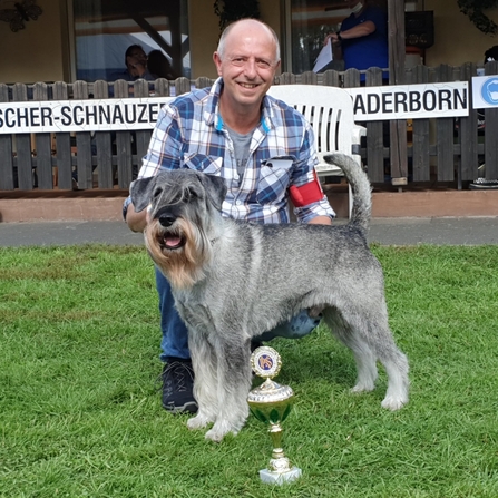 Kira von der Nollenburg mit Annette